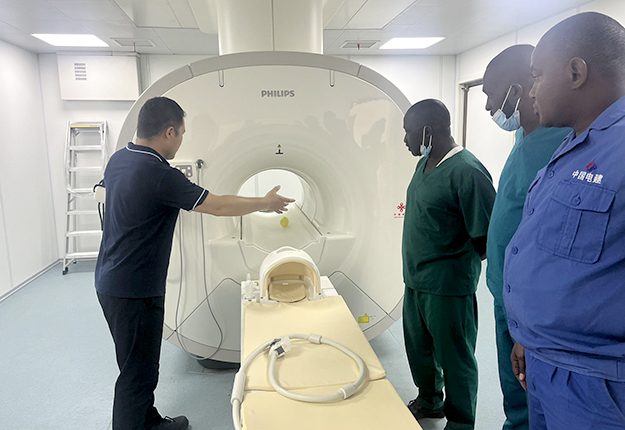 我司順利完成某援外醫(yī)院的醫(yī)療設(shè)備安裝調(diào)試與培訓(xùn)工作